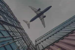 บริการขนส่งทางเครื่องบิน (Air Freight)